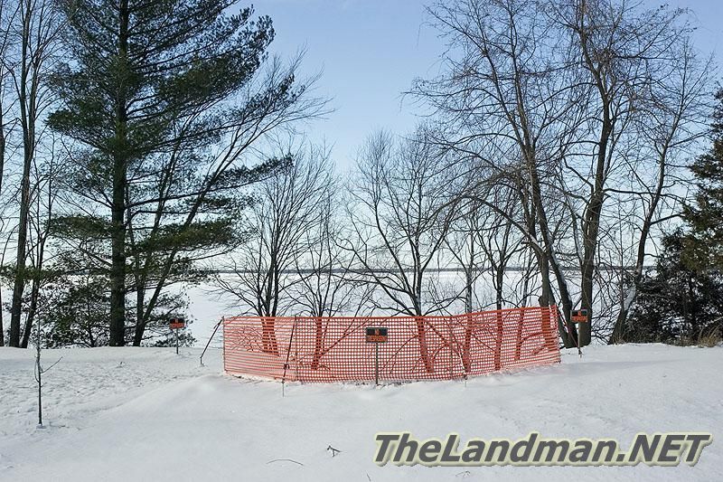 Petenwell Heights is located close to Petenwell County Park and Monroe Town Park. Petenwell Heights is located close to Petenwell County Park and Monroe Town Park.