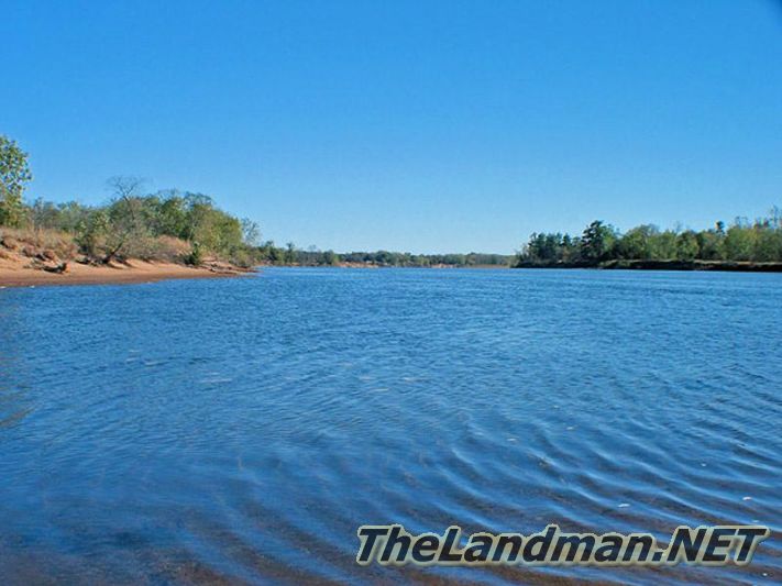 Quincy Village is North of Wisconsin Dells along the Wisconsin River Quincy Village is North of Wisconsin Dells along the Wisconsin River