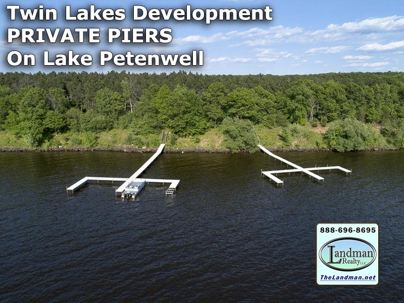 Twin Lakes Waterfront Owners Boat Slip PRIVATE Piers on Lake Petenwell