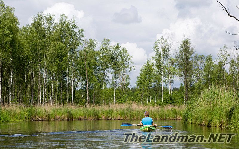 River Kayaking WI