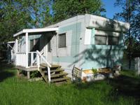 Cozy Mobile Home on Easton Lake!